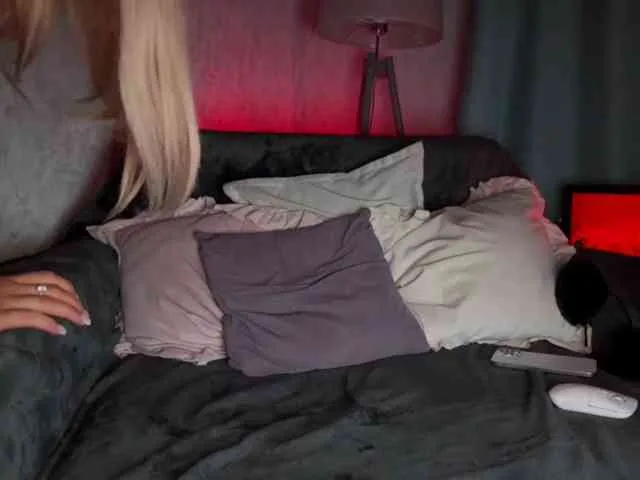 PinkFoxya