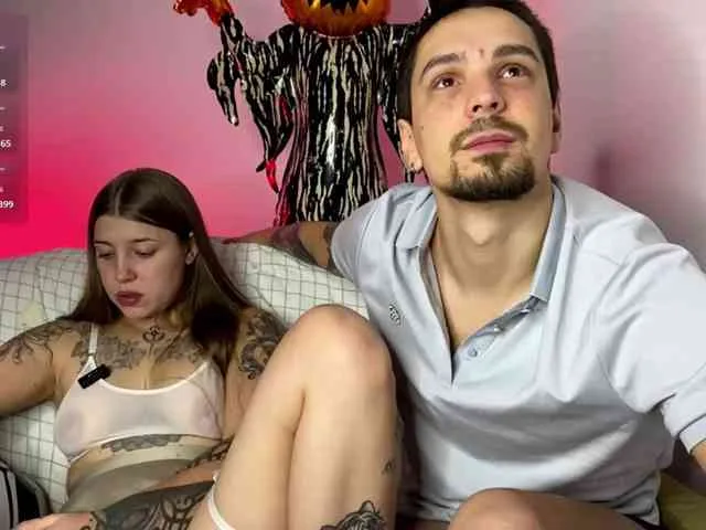 INSOMNIA_COUPLE