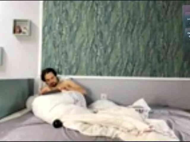 INSOMNIA_COUPLE
