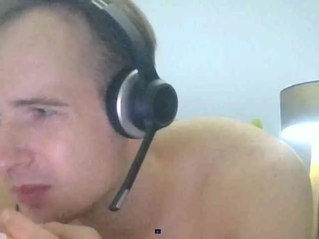 manwiththewhitemask