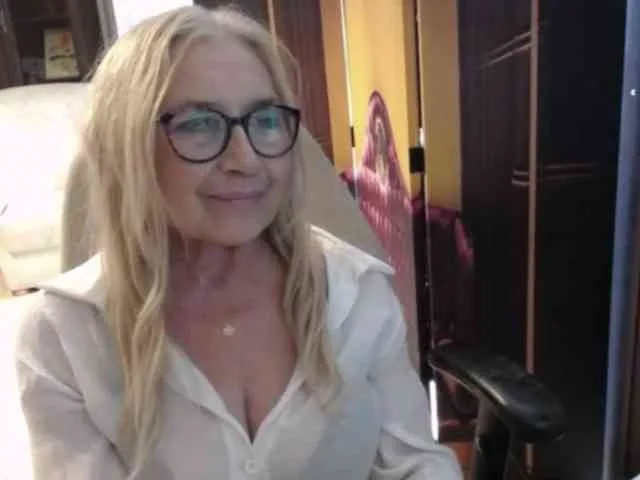 BlondeSofia
