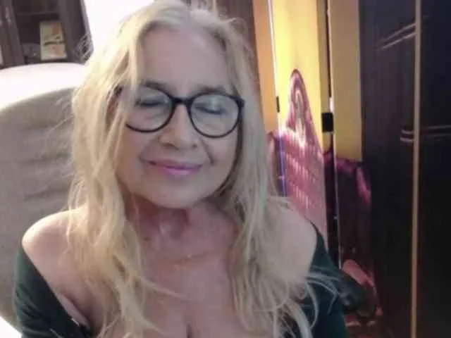 BlondeSofia
