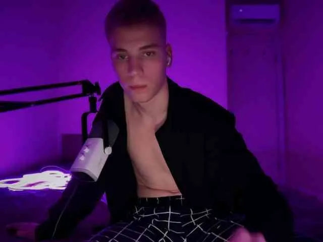 NickMayklsS