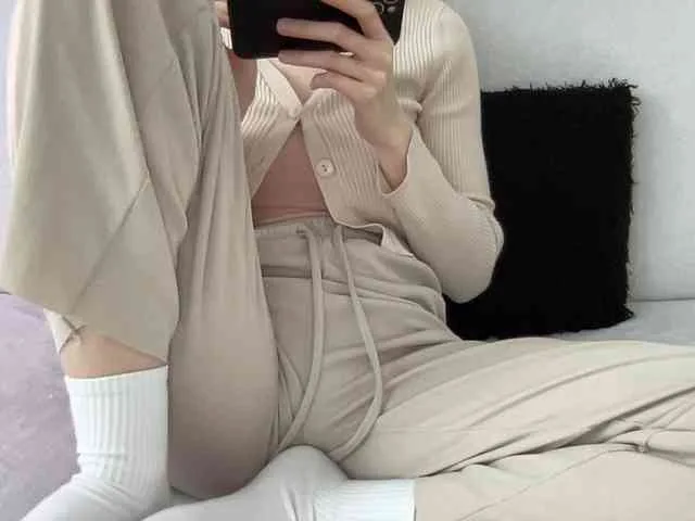 BestyBoobs