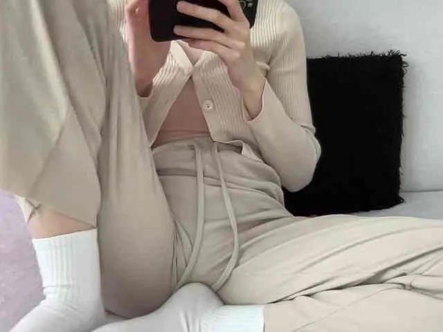 BestyBoobs