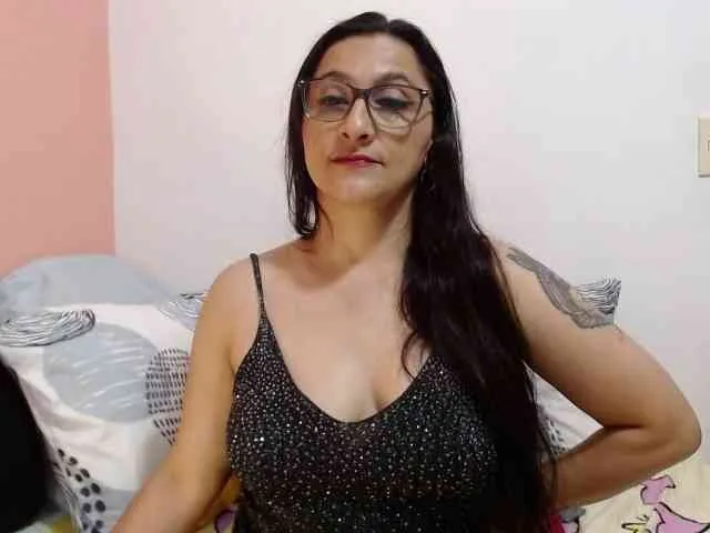 KarinaSuarez1