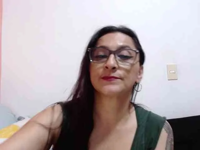 KarinaSuarez1