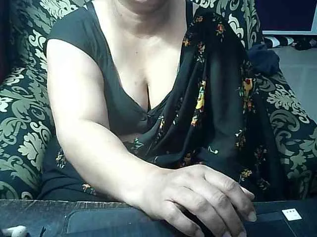 Indianbhabhimilf40