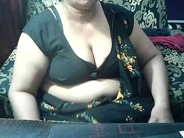 Indianbhabhimilf40