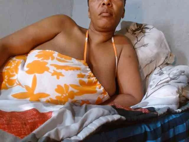 diamondboobs44dddx