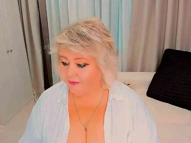 XBIGTITSXX
