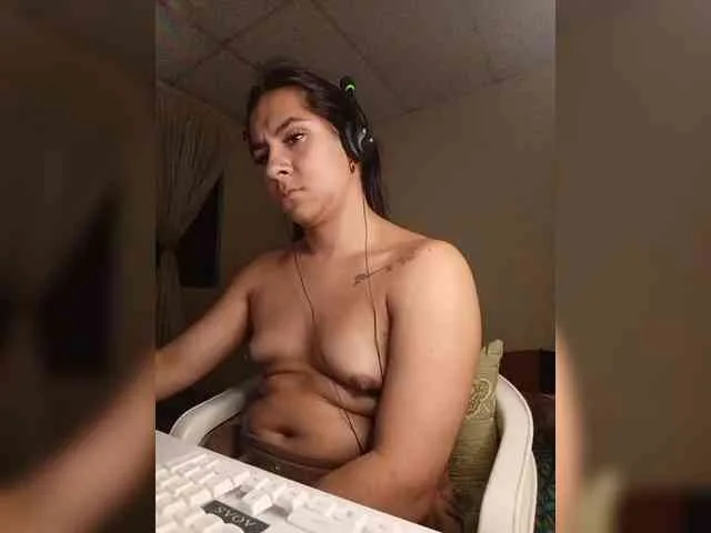 kamila-salazar