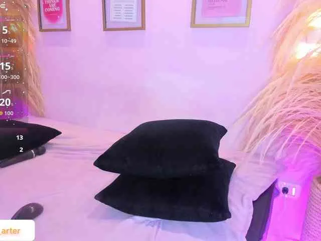 MiiaaCarter