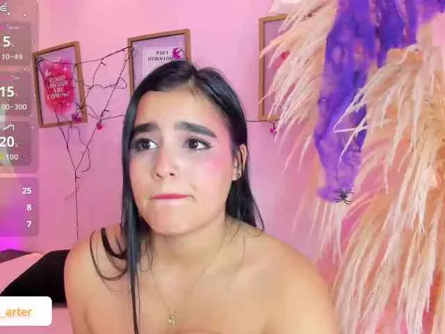 MiiaaCarter