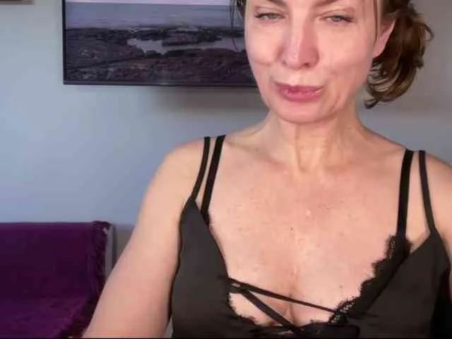 RachellHot