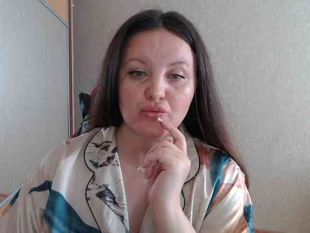 Katya_Weaver
