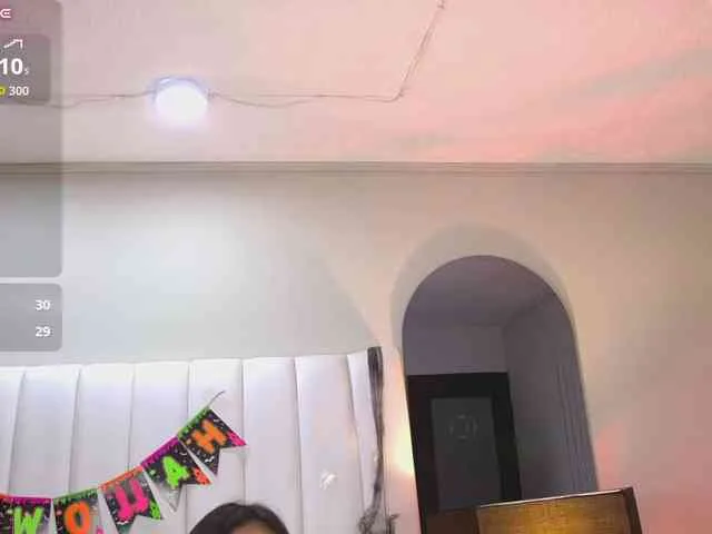 NicolleSweett04