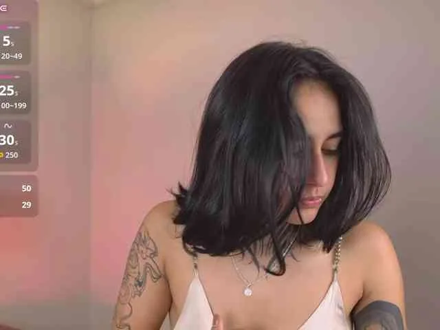 NicolleSweett04