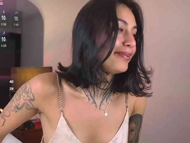 NicolleSweett04