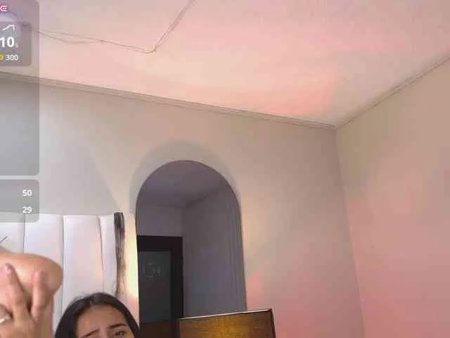 NicolleSweett04