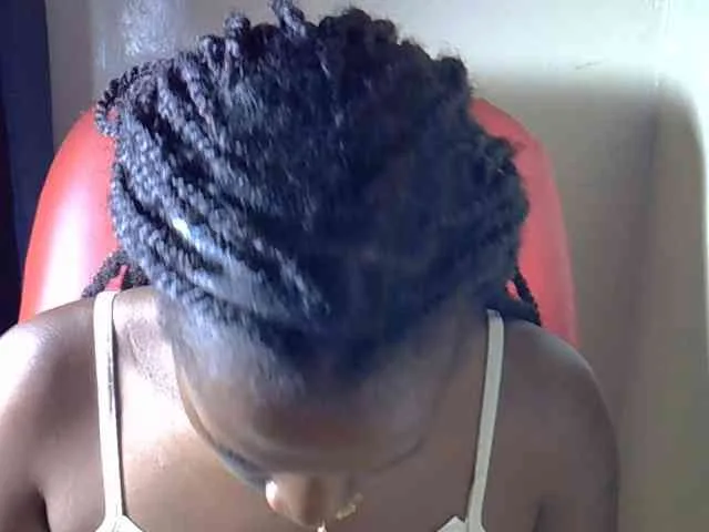 Nyangisexy1