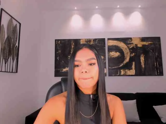 SaphiraJames