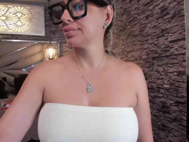 nicollequeen
