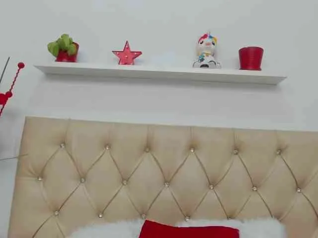 AlinaAster