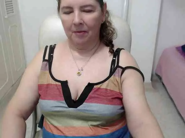 leonela-68