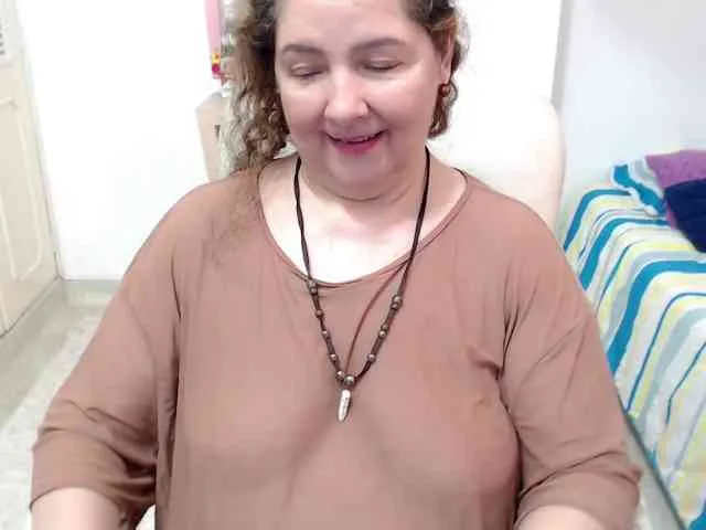 leonela-68