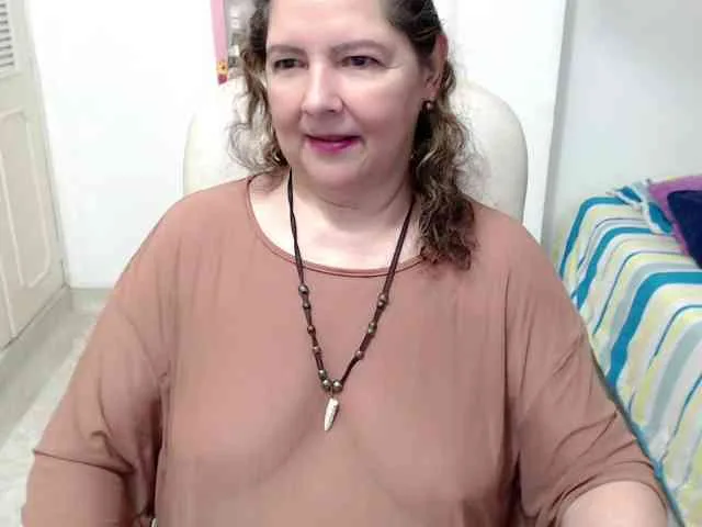 leonela-68