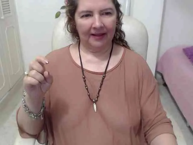 leonela-68