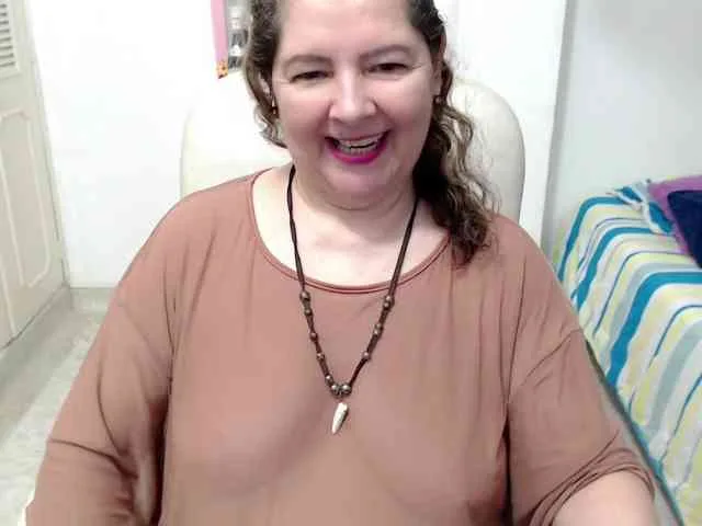leonela-68