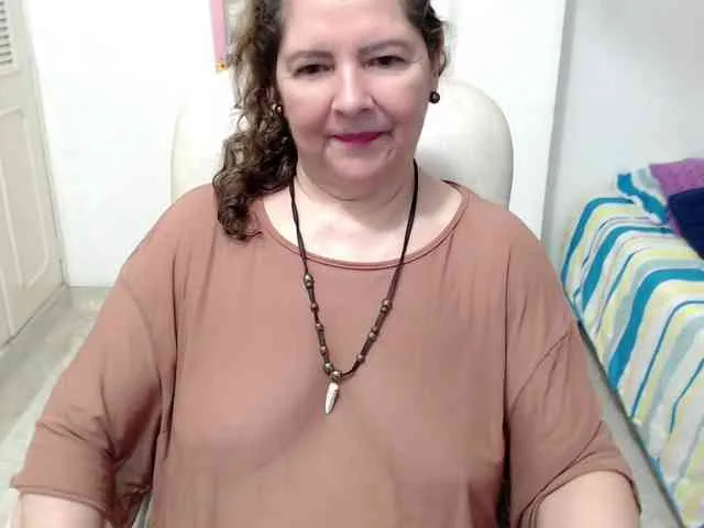 leonela-68