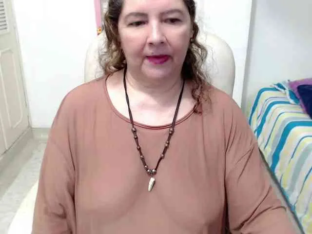 leonela-68