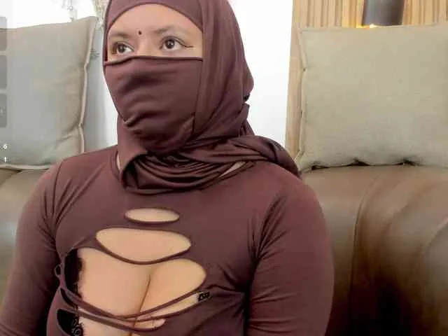 yasmin-dina