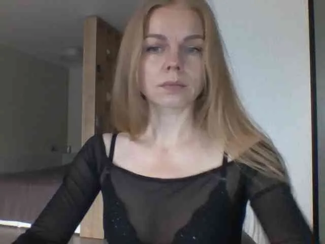 BlondaTina
