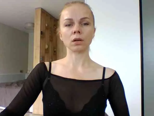 BlondaTina