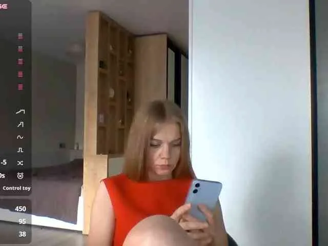 BlondaTina