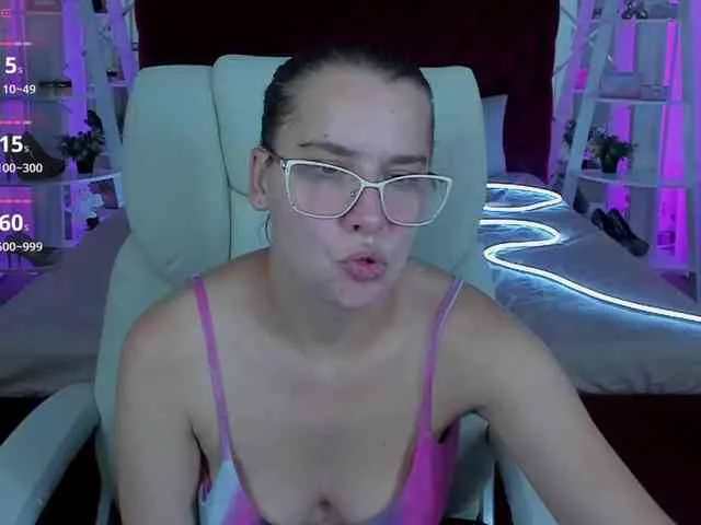 Livia-Shy