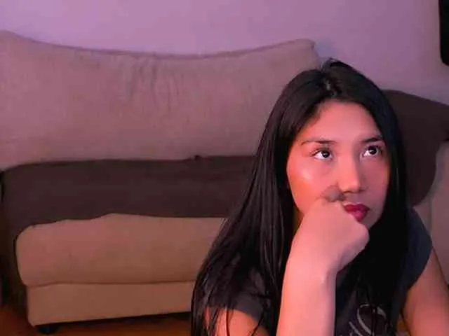 MiaBlisshere1