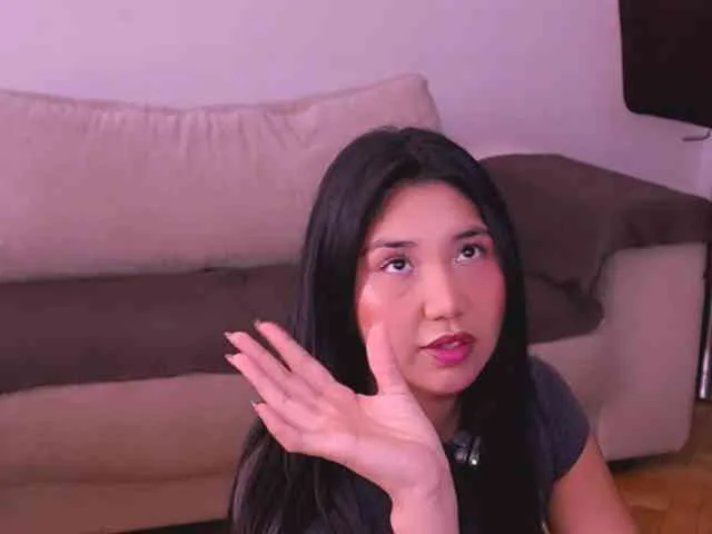 MiaBlisshere1