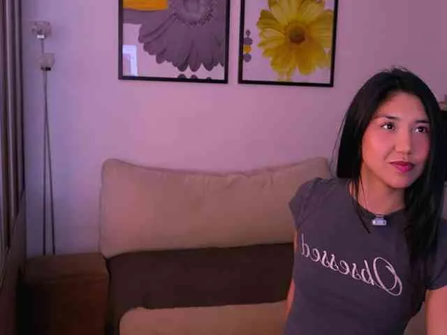 MiaBlisshere1