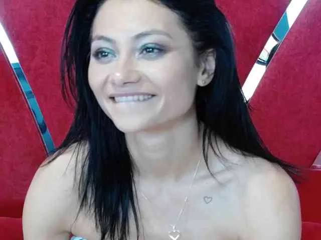 MayaLeey