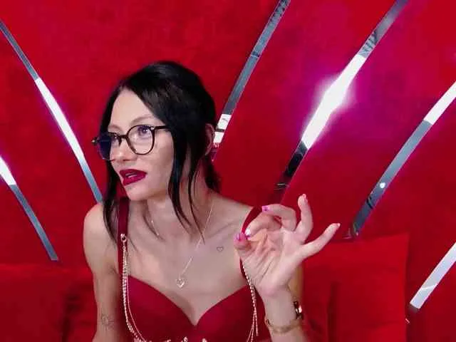 MayaLeey