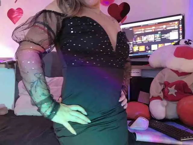 AdeleGreyhot