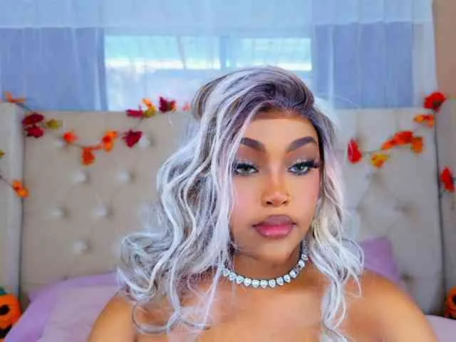 TiannahGlow