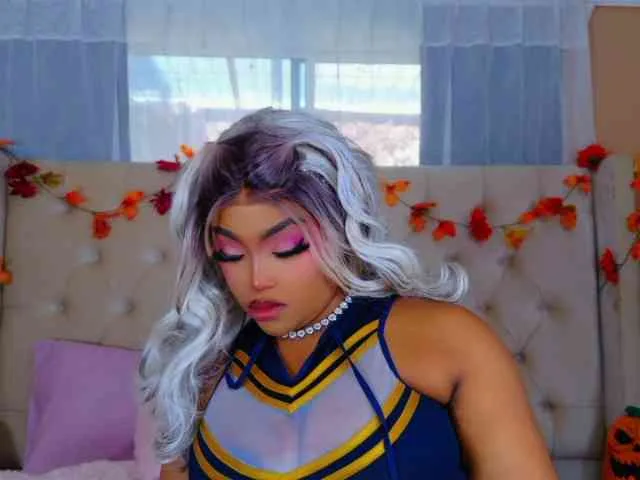 TiannahGlow