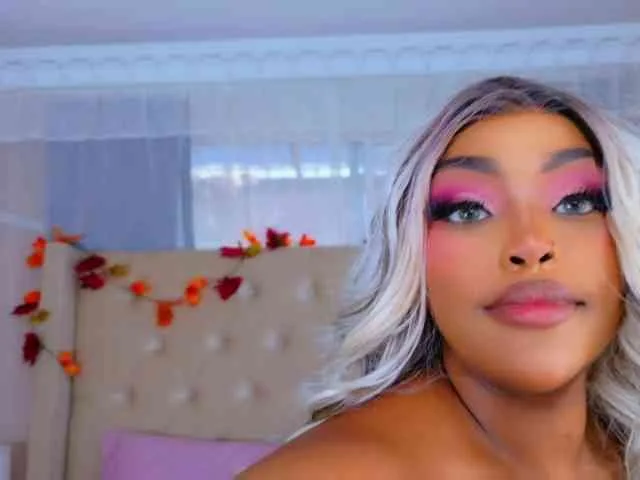TiannahGlow