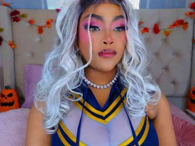 TiannahGlow